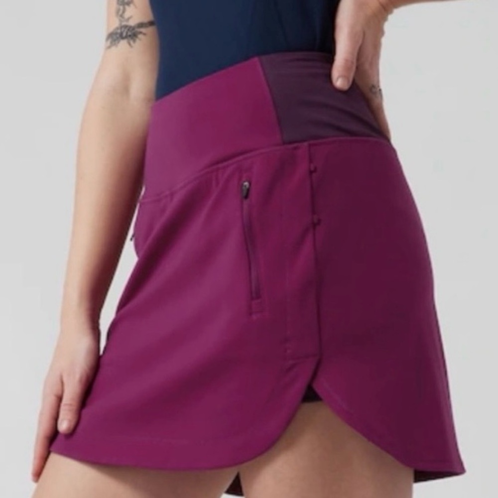Athleta Women’s Magenta Athletic Skort with Zipper Pockets - Picture 3 of 13